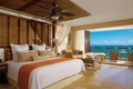 Honeymoon Suite